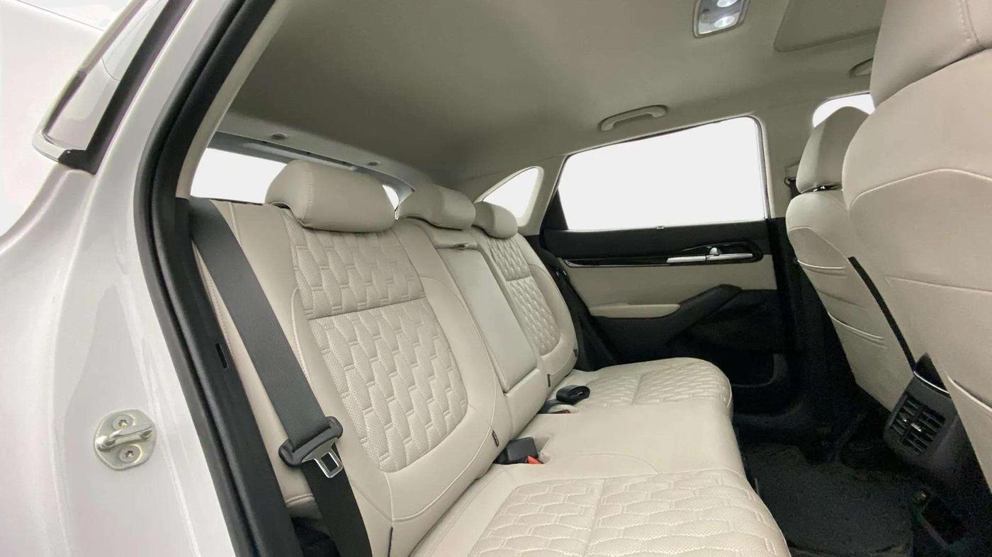 2021 KIA SELTOS HTX IVT 1.5 PETROL, Petrol, Automatic, 99,641 km, Right Side Rear Door Cabin