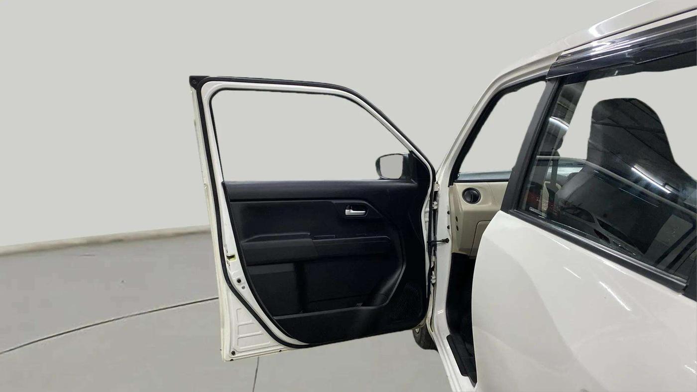 2022 Maruti New Wagon-R ZXI 1.2 AMT, Petrol, Automatic, 7,947 km, LHS Front Door