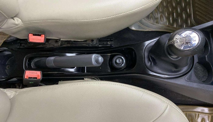 2014 Renault Duster 110 PS RXZ DIESEL, Diesel, Manual, 59,254 km, Gear Lever