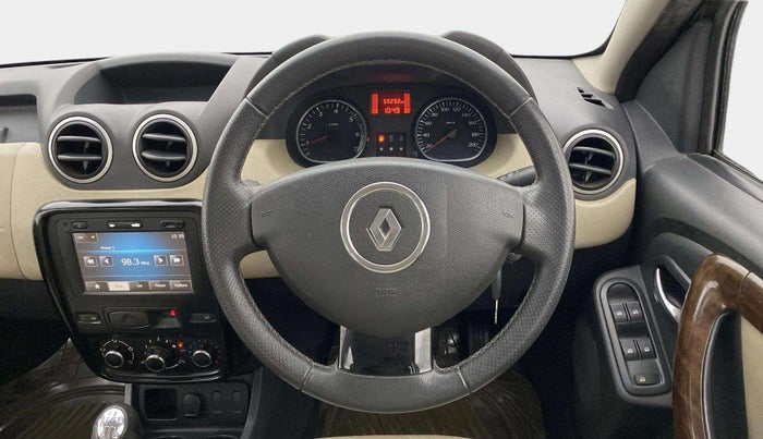 2014 Renault Duster 110 PS RXZ DIESEL, Diesel, Manual, 59,254 km, Steering Wheel Close Up