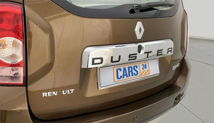 2014 Renault Duster 110 PS RXZ DIESEL, Diesel, Manual, 59,254 km, Dicky (Boot door) - Minor scratches