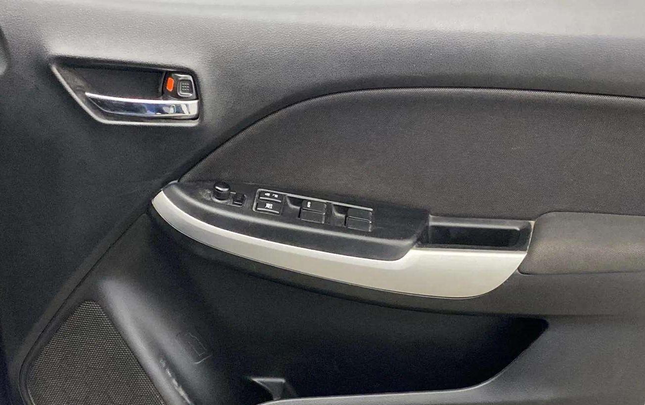 2018 Maruti Baleno DELTA PETROL 1.2, CNG, Manual, 87,034 km, Driver Side Door Panels Control