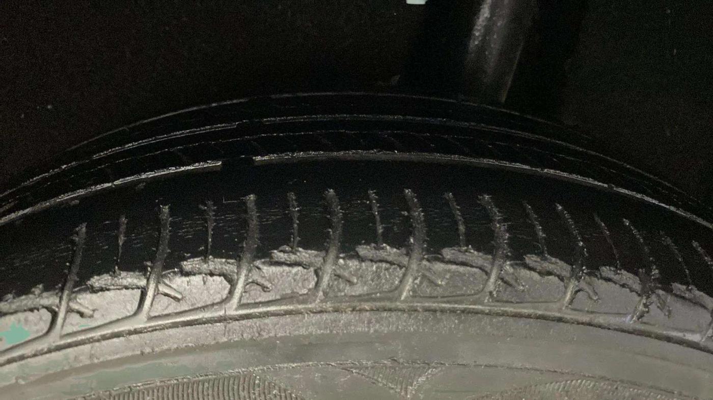2018 Maruti Baleno DELTA PETROL 1.2, CNG, Manual, 87,034 km, Left Rear Tyre Tread