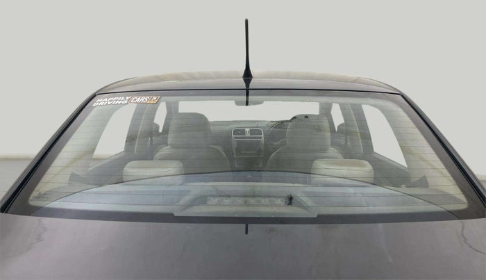 2016 Volkswagen Ameo HIGHLINE1.2L, Petrol, Manual, 1,00,614 km, Rear Windshield