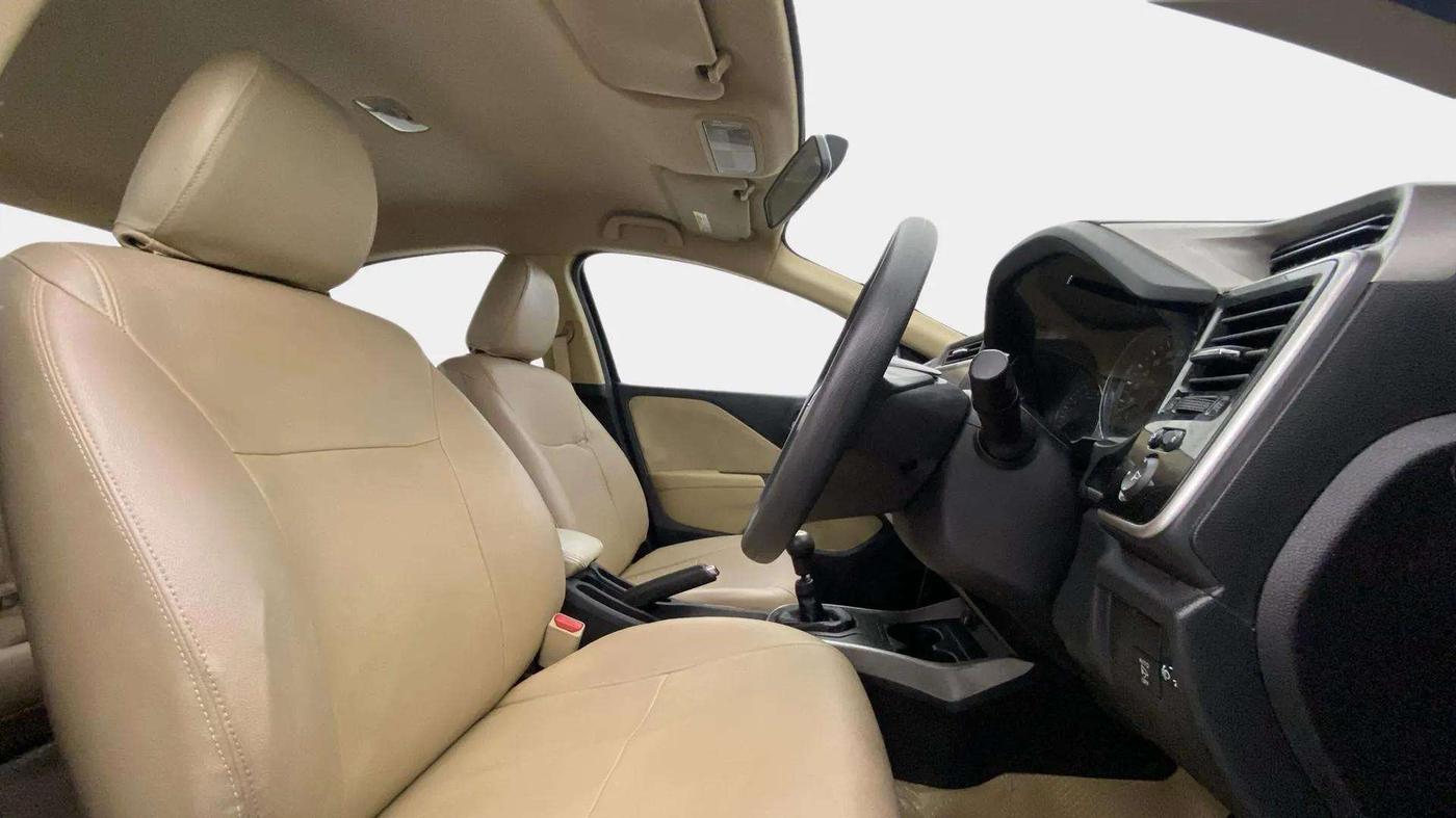 2017 Honda City 1.5L I-VTEC V MT, Petrol, Manual, 72,604 km, Right Side Front Door Cabin