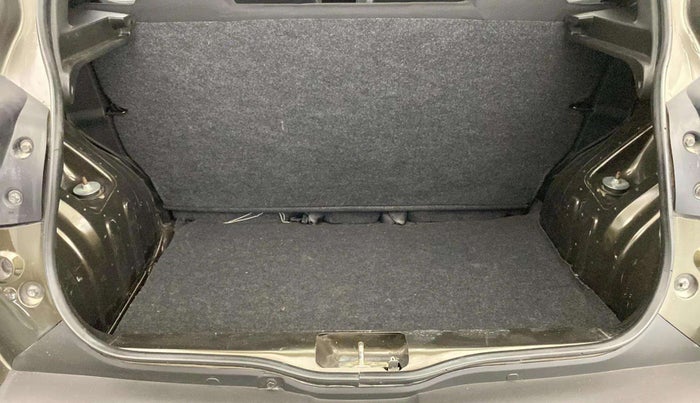 2021 Renault Kwid RXL, Petrol, Manual, 24,153 km, Boot Inside