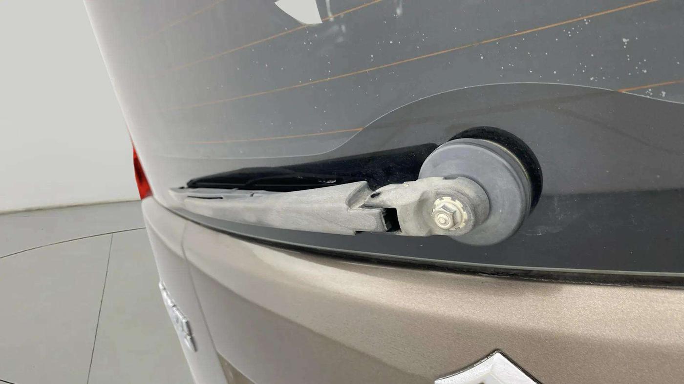 2014 Maruti Ritz ZXI, Petrol, Manual, 84,272 km, Rear Wiper