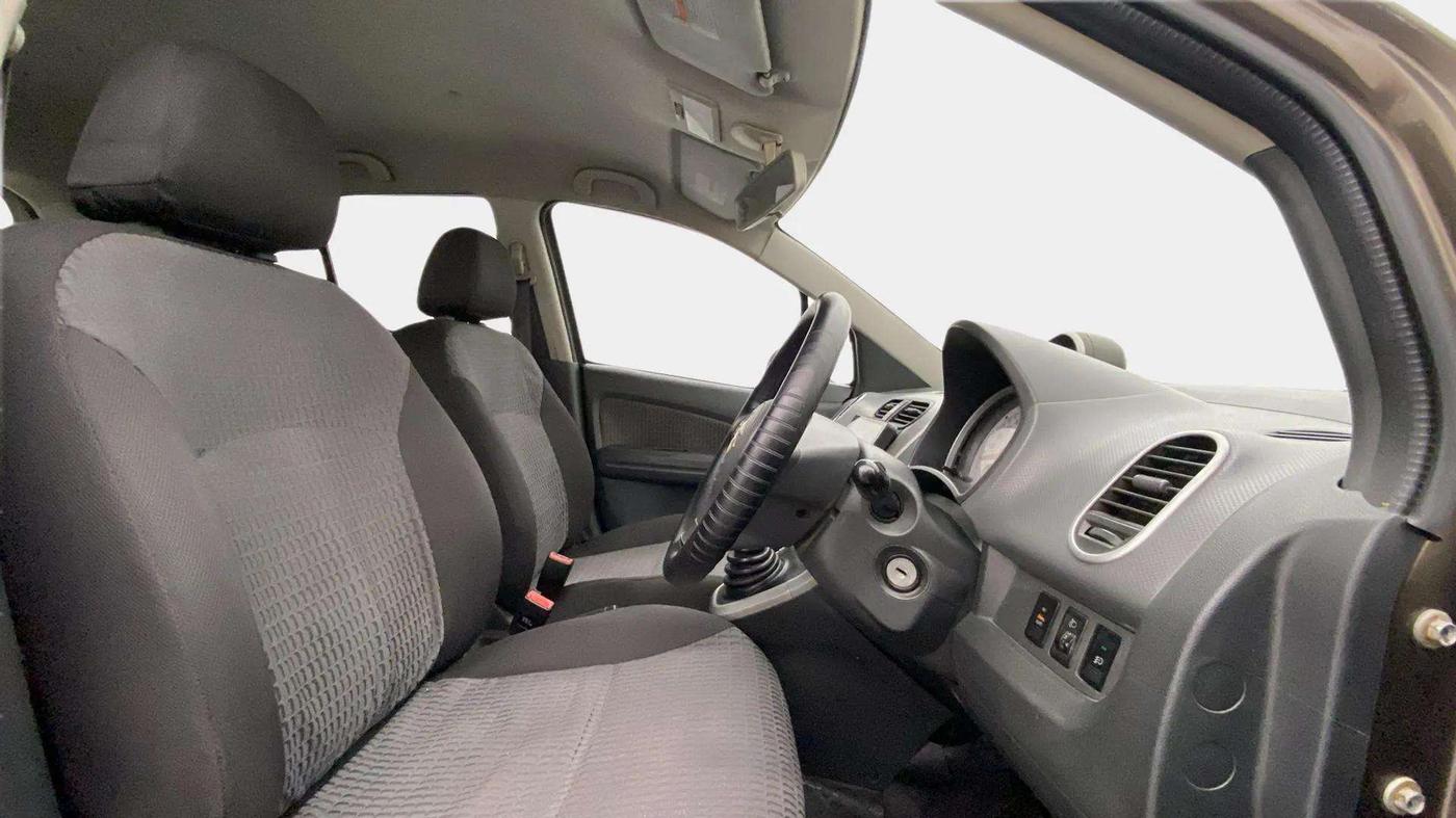 2014 Maruti Ritz ZXI, Petrol, Manual, 84,272 km, Right Side Front Door Cabin
