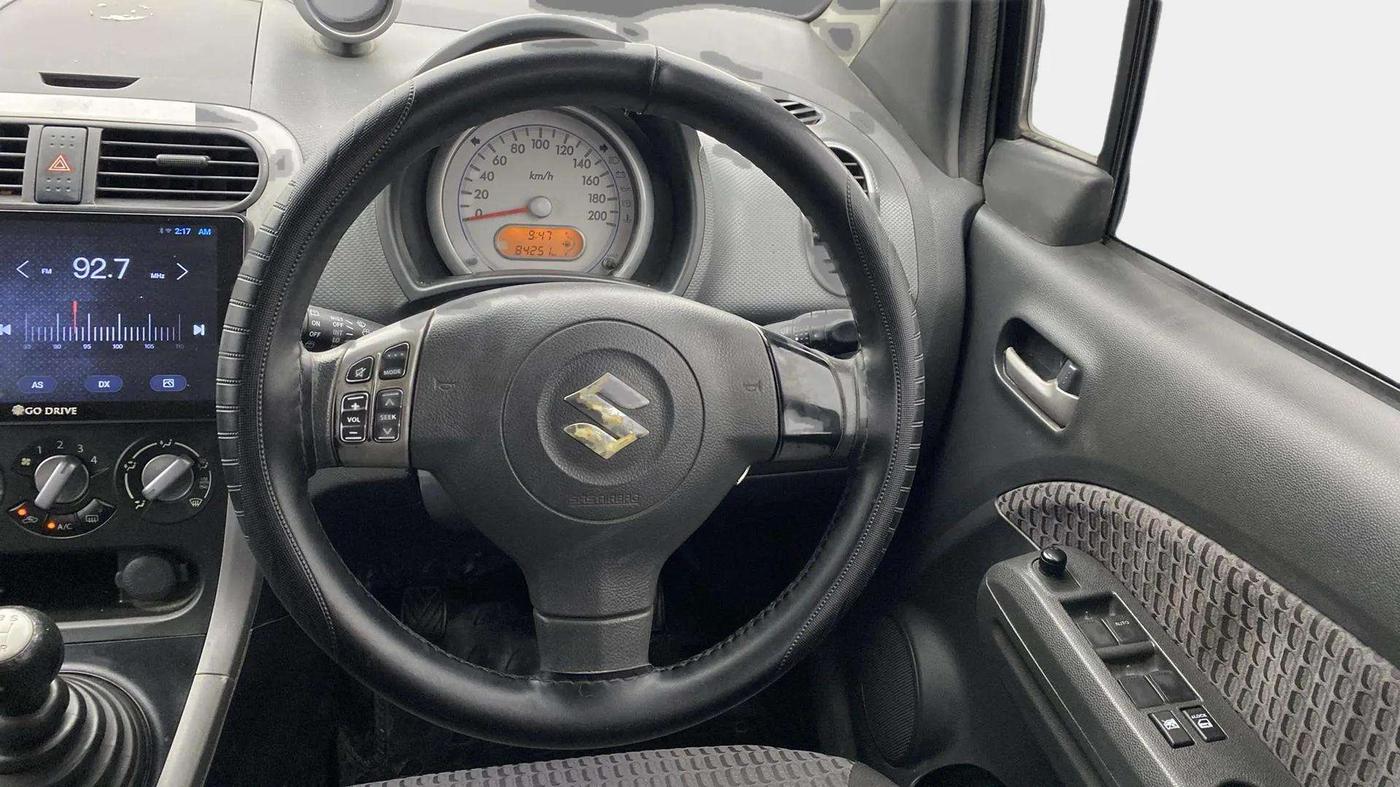2014 Maruti Ritz ZXI, Petrol, Manual, 84,272 km, Steering Wheel Close Up