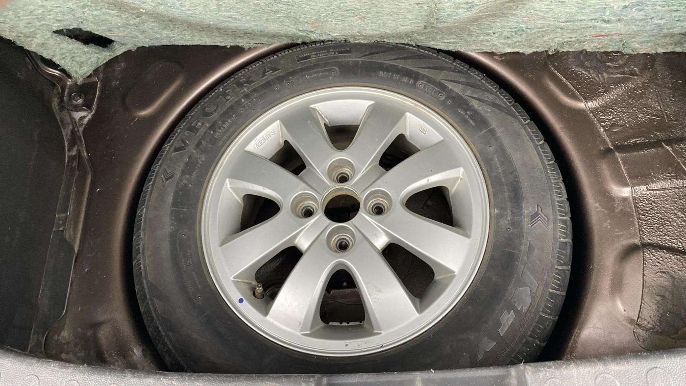 2014 Maruti Ritz ZXI, Petrol, Manual, 84,272 km, Spare Tyre