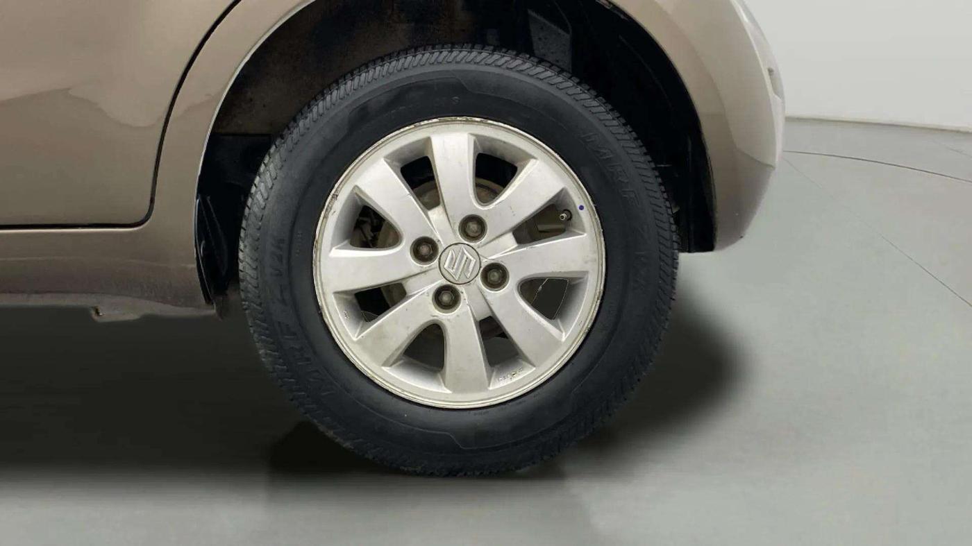 2014 Maruti Ritz ZXI, Petrol, Manual, 84,272 km, Left Rear Wheel