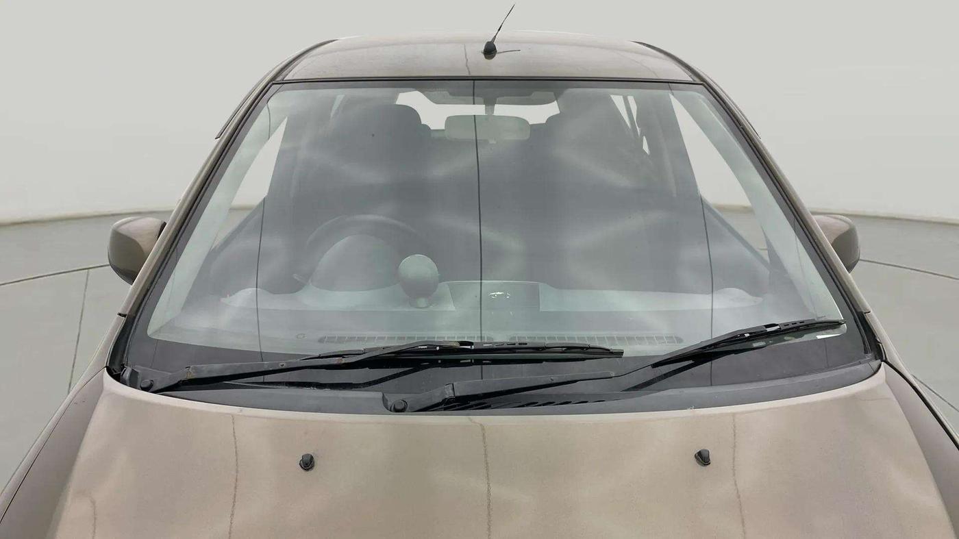 2014 Maruti Ritz ZXI, Petrol, Manual, 84,272 km, Front Windshield