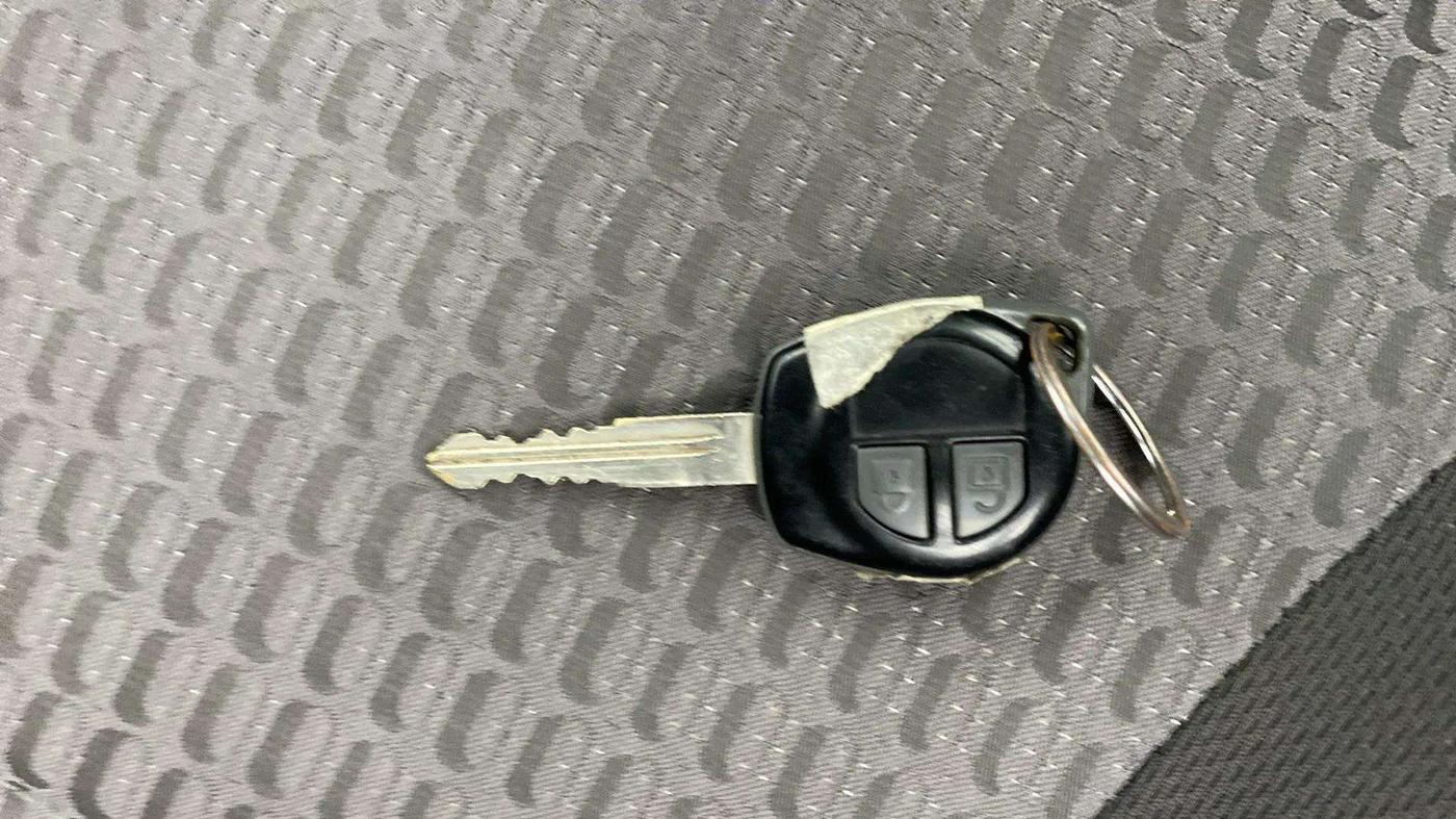 2014 Maruti Ritz ZXI, Petrol, Manual, 84,272 km, Key Close Up
