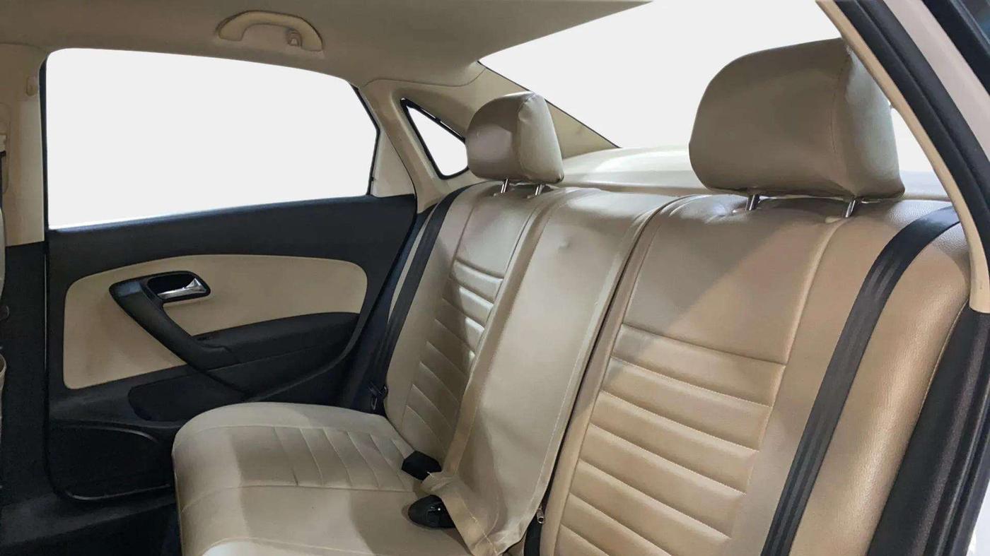 2019 Skoda Rapid 1.6 MPI ACTIVE, Petrol, Manual, 70,989 km, Right Side Rear Door Cabin