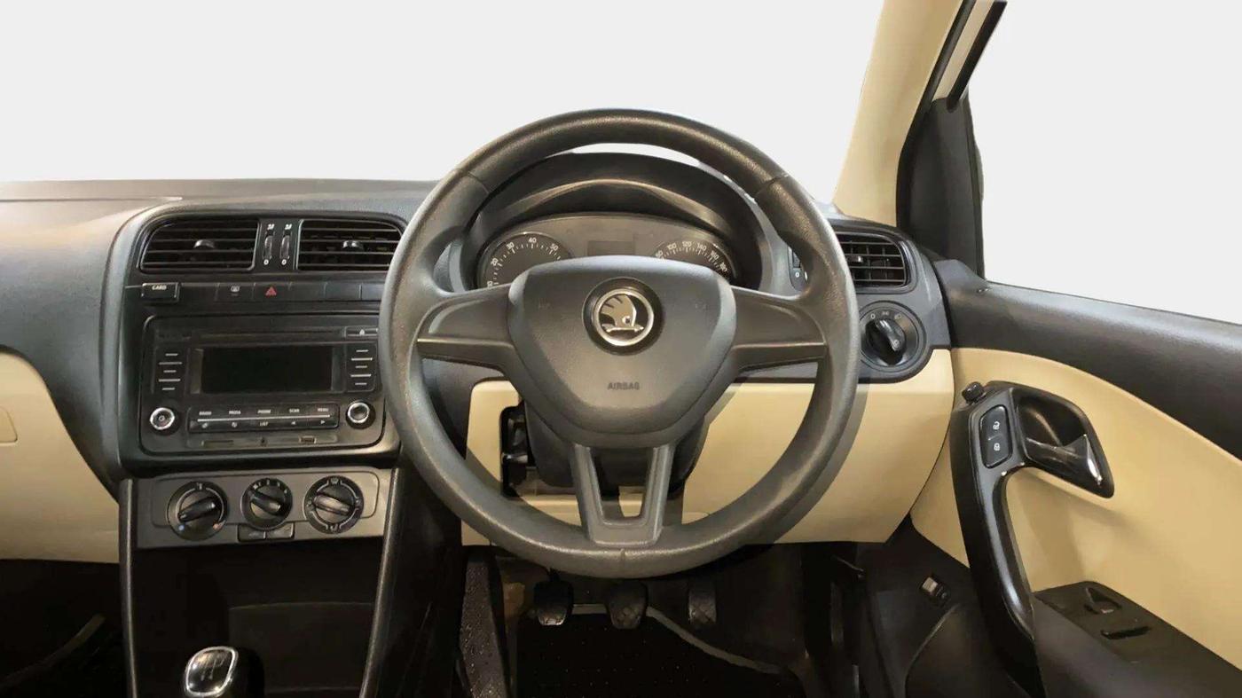 2019 Skoda Rapid 1.6 MPI ACTIVE, Petrol, Manual, 70,989 km, Steering Wheel Close Up