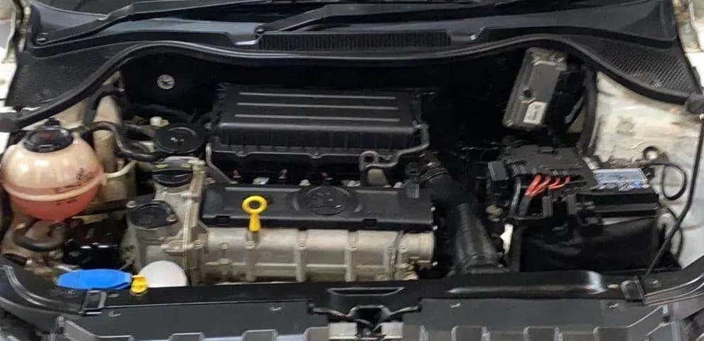 2019 Skoda Rapid 1.6 MPI ACTIVE, Petrol, Manual, 70,989 km, Open Bonet