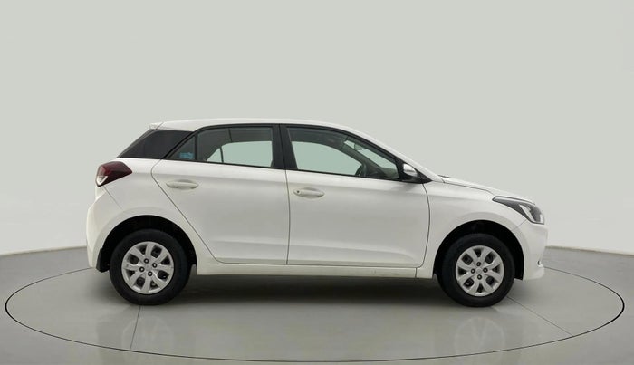 2017 Hyundai Elite i20 SPORTZ 1.2, Petrol, Manual, 69,644 km, Right Side View