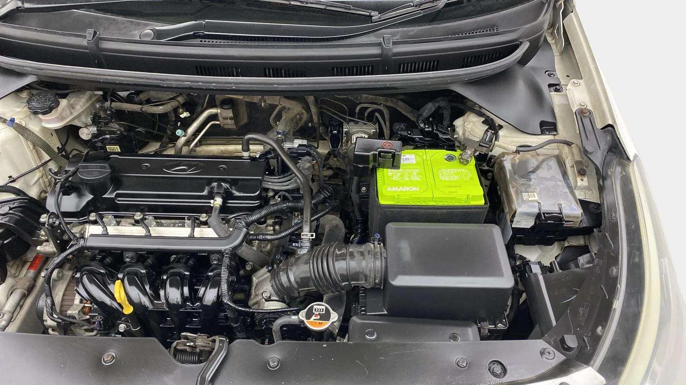 2017 Hyundai Elite i20 SPORTZ 1.2, Petrol, Manual, 69,644 km, Engine View - Left