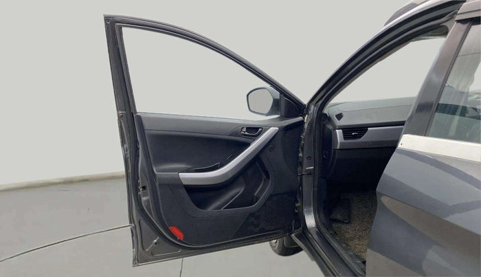 2021 Tata NEXON XM SUNROOF PETROL, Petrol, Manual, 64,405 km, LHS Front Door