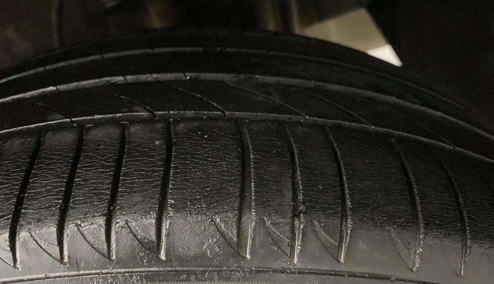 2021 Tata NEXON XM SUNROOF PETROL, Petrol, Manual, 64,405 km, Left Rear Tyre Tread