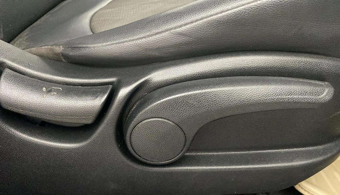 2019 Hyundai Creta E PLUS 1.4 DIESEL, Diesel, Manual, 92,147 km, Driver Side Adjustment Panel