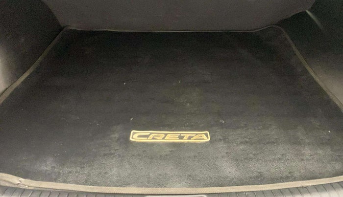 2019 Hyundai Creta E PLUS 1.4 DIESEL, Diesel, Manual, 92,147 km, Boot Inside