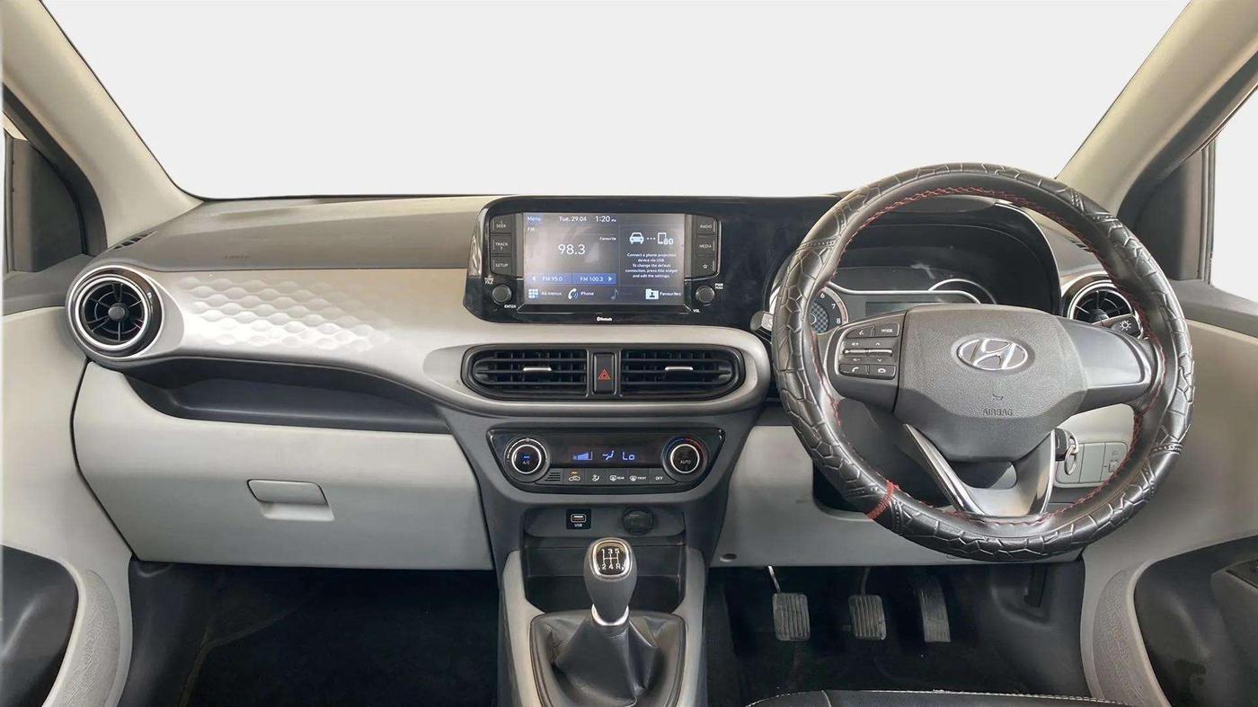 2020 Hyundai GRAND I10 NIOS SPORTZ 1.2 KAPPA VTVT, Petrol, Manual, 62,515 km, Dashboard