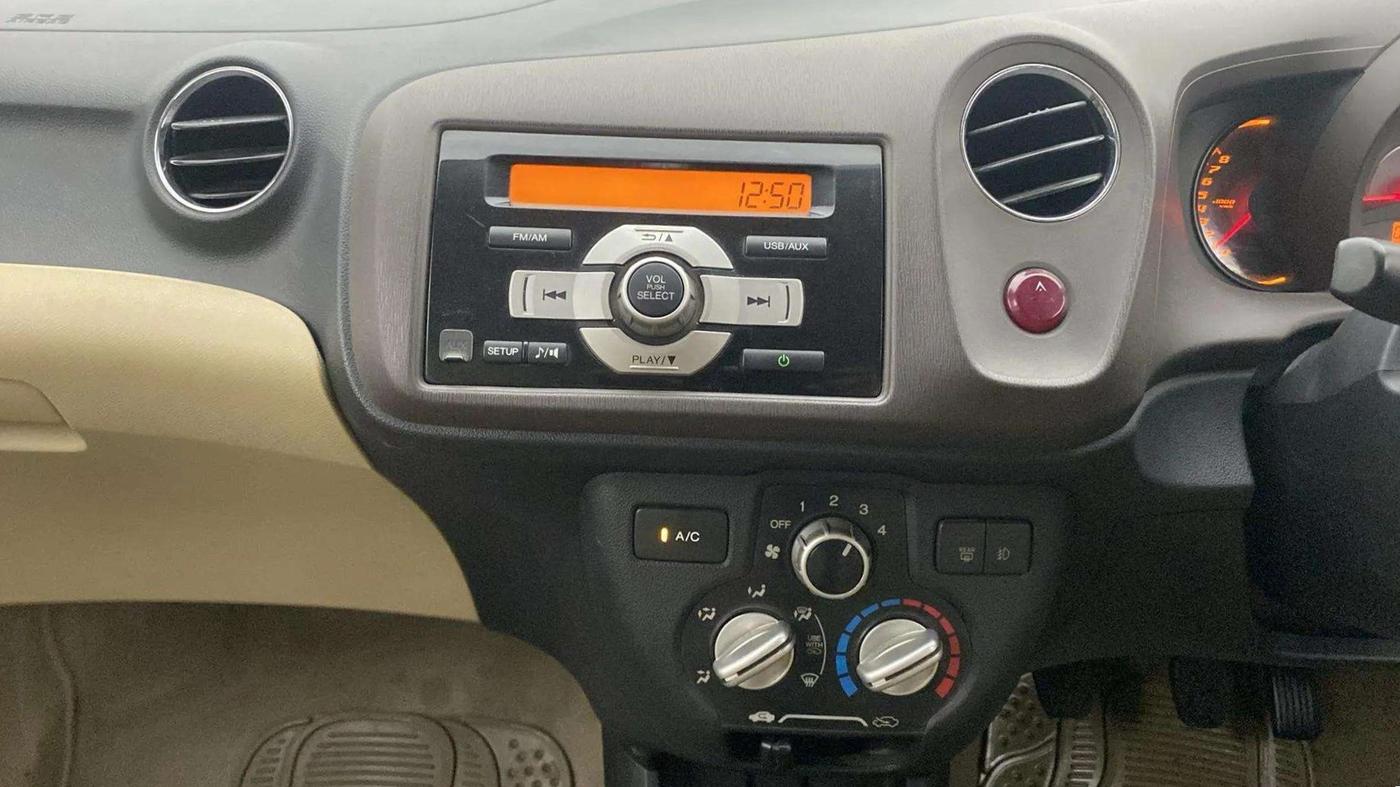 2014 Honda Amaze 1.2L I-VTEC VX, Petrol, Manual, 53,233 km, Air Conditioner