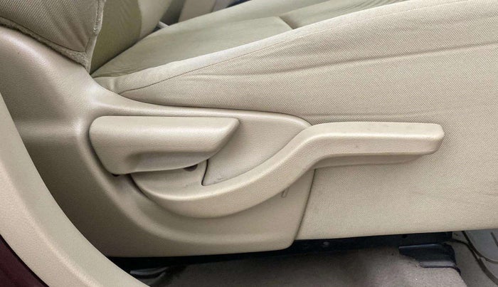 2014 Honda Amaze 1.2L I-VTEC VX, Petrol, Manual, 53,221 km, Driver Side Adjustment Panel