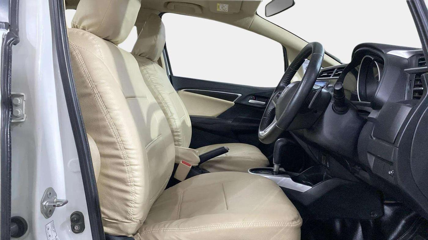 2021 Honda Jazz 1.2L I-VTEC ZX CVT, Petrol, Automatic, 44,170 km, Right Side Front Door Cabin