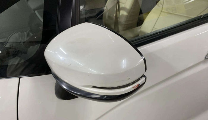 2021 Honda Jazz 1.2L I-VTEC ZX CVT, Petrol, Automatic, 43,895 km, Left rear-view mirror - Minor scratches