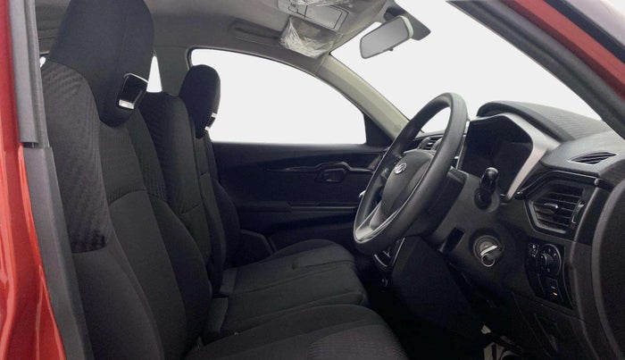 2018 Mahindra KUV 100 NXT K8 P 6 STR, Petrol, Manual, 20,747 km, Right Side Front Door Cabin
