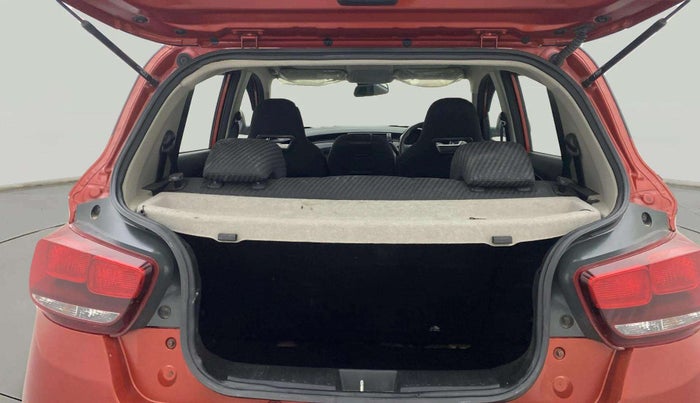 2018 Mahindra KUV 100 NXT K8 P 6 STR, Petrol, Manual, 20,747 km, Boot Open Zoomed View