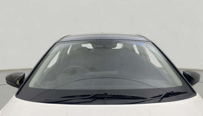 2020 Hyundai NEW I20 ASTA (O) 1.2 MT, Petrol, Manual, 58,610 km, Front Windshield
