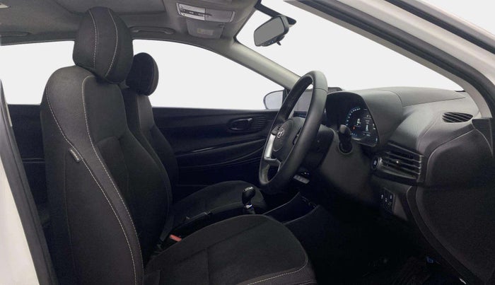 2020 Hyundai NEW I20 ASTA (O) 1.2 MT, Petrol, Manual, 58,610 km, Right Side Front Door Cabin