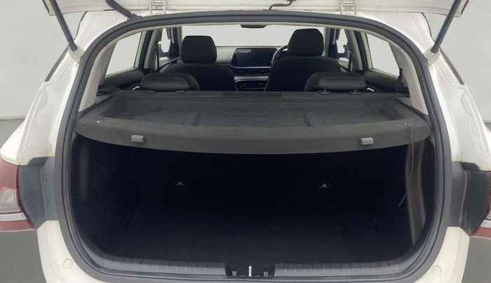 2020 Hyundai NEW I20 ASTA (O) 1.2 MT, Petrol, Manual, 58,610 km, Boot Open Zoomed View