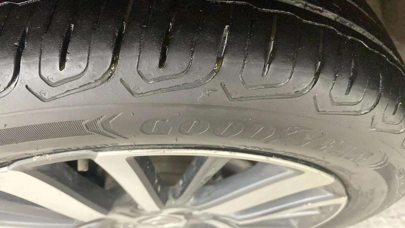 2021 Honda City 1.5L I-VTEC ZX CVT, Petrol, Automatic, 69,996 km, Left Front Tyre Tread