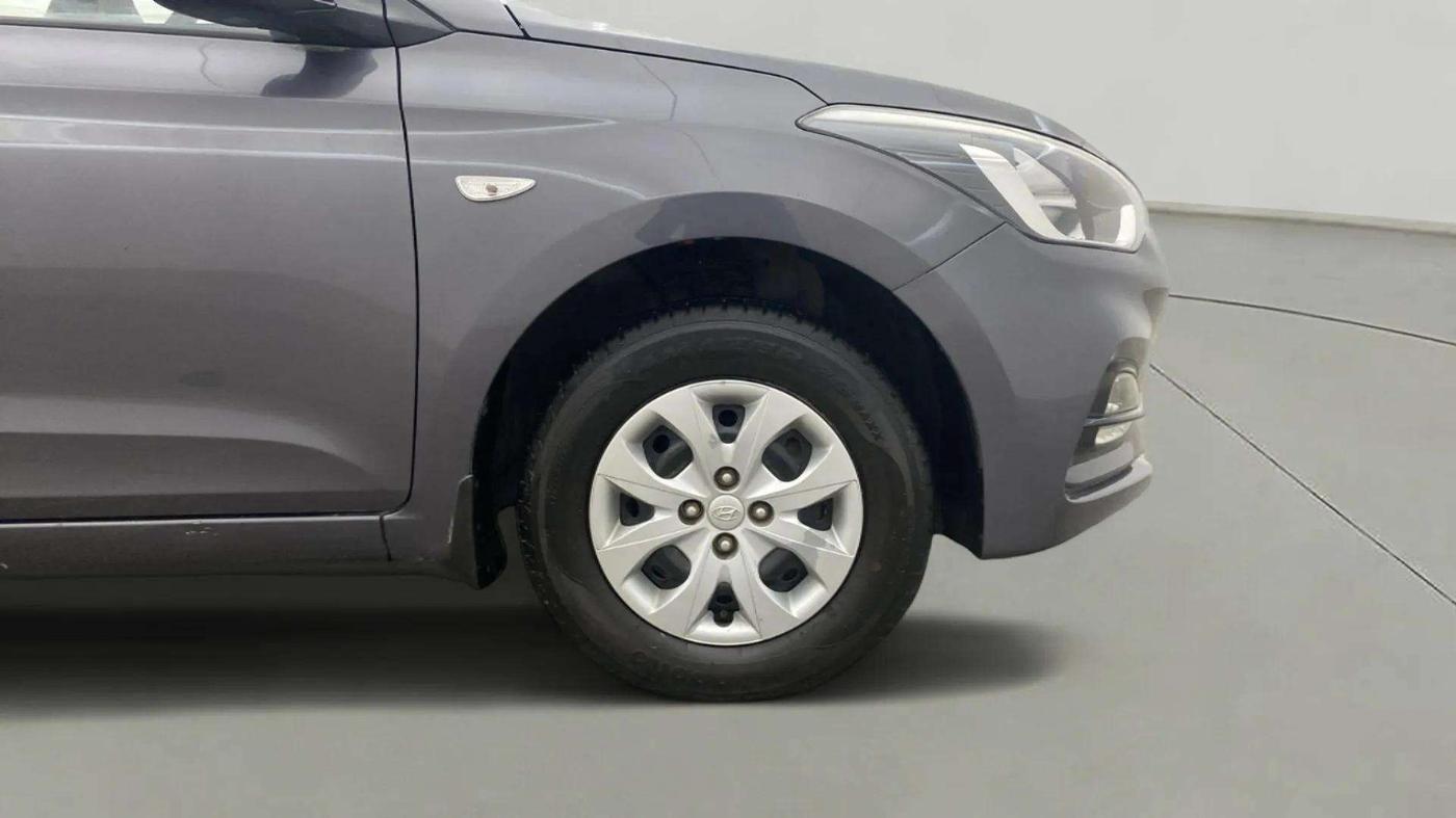 2019 Hyundai Elite i20 MAGNA PLUS 1.2, Petrol, Manual, 21,391 km, Right Front Wheel