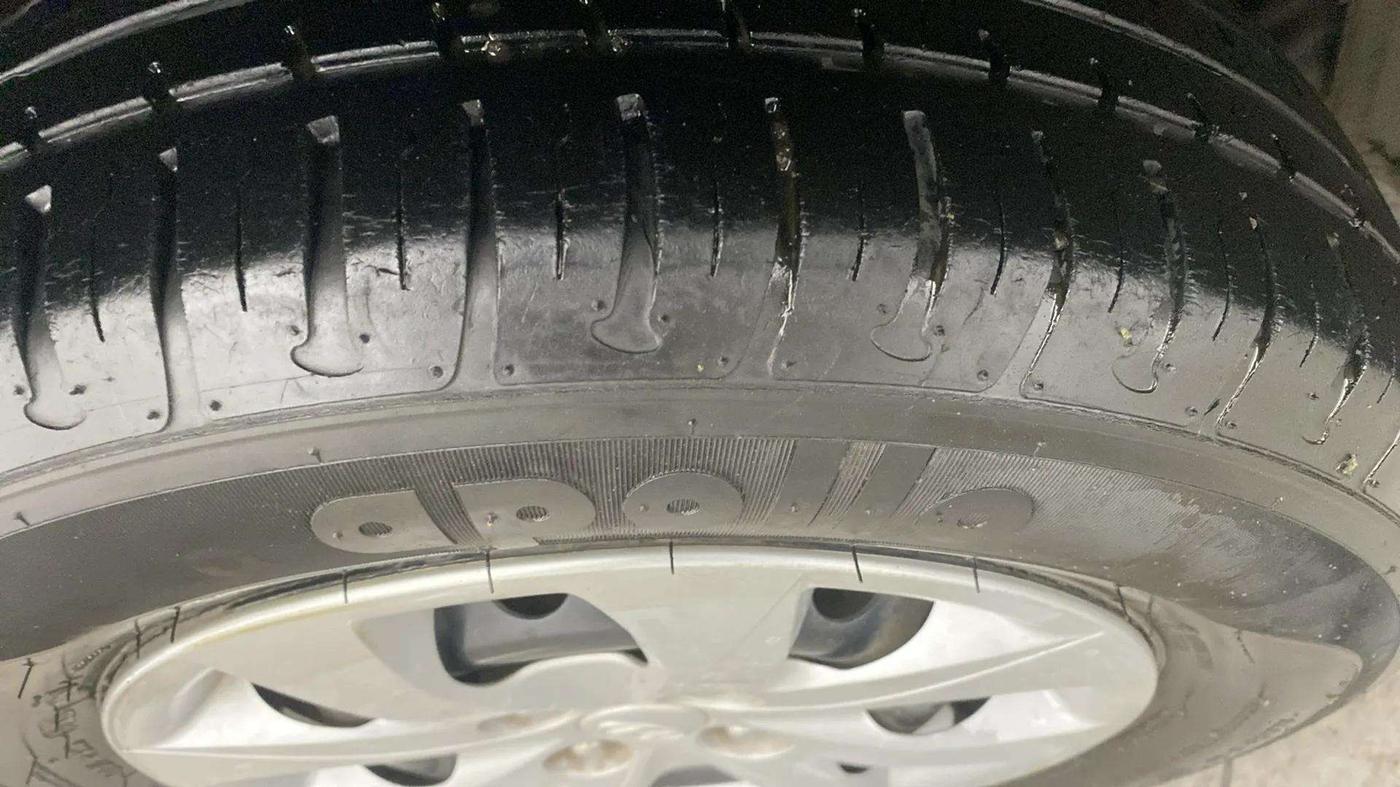 2019 Hyundai Elite i20 MAGNA PLUS 1.2, Petrol, Manual, 21,391 km, Right Rear Tyre Tread