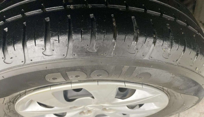 2019 Hyundai Elite i20 MAGNA PLUS 1.2, Petrol, Manual, 21,338 km, Right Rear Tyre Tread