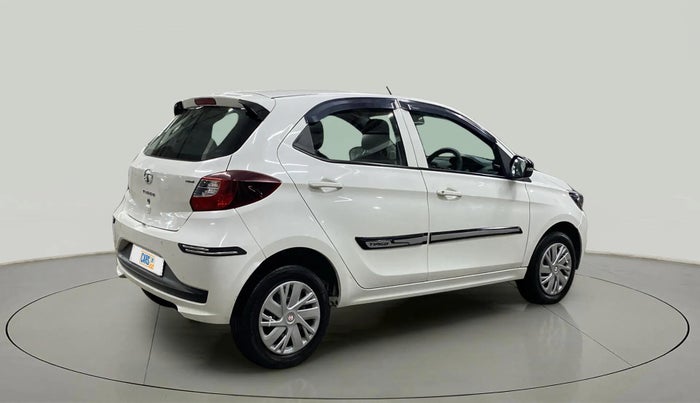 2022 Tata Tiago XT CNG, CNG, Manual, 19,436 km, Left Back Diagonal