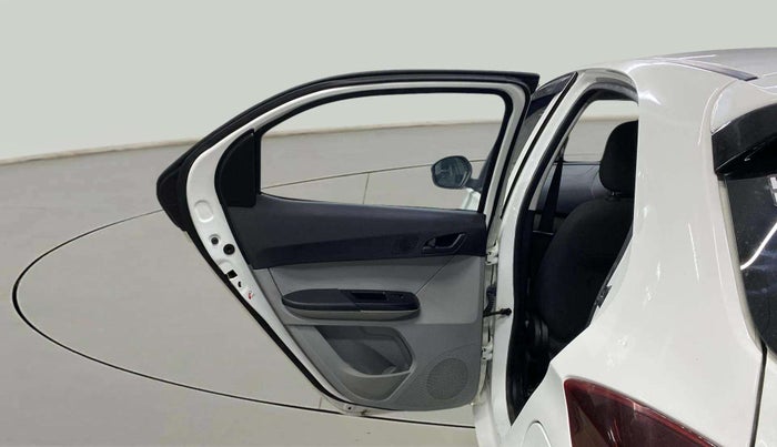 2022 Tata Tiago XT CNG, CNG, Manual, 19,436 km, LHS Rear Door