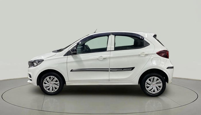 2022 Tata Tiago XT CNG, CNG, Manual, 19,436 km, Left Side