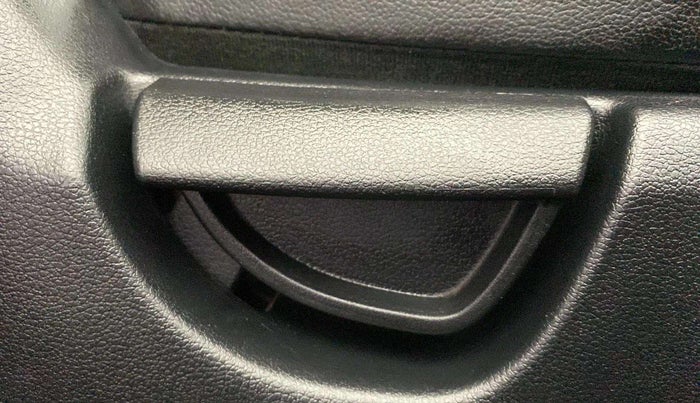 2020 Hyundai NEW SANTRO SPORTZ MT, Petrol, Manual, 72,929 km, Driver Side Adjustment Panel