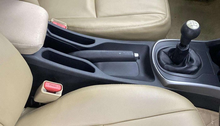 2018 Honda City 1.5L I-VTEC V MT, Petrol, Manual, 79,232 km, Gear Lever