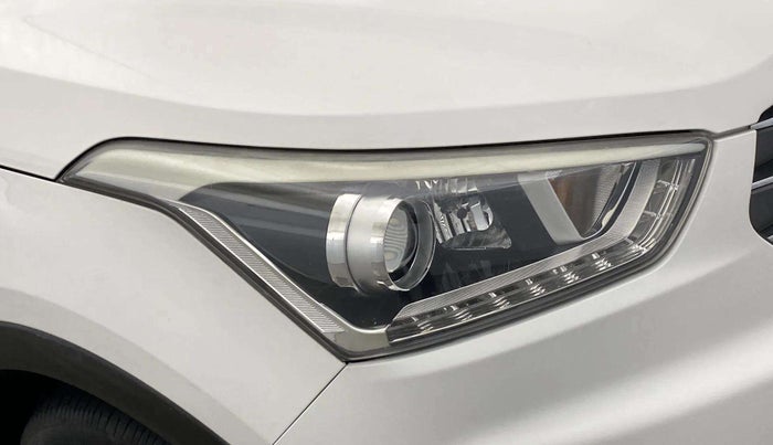 2018 Hyundai Creta SX 1.6 DIESEL, Diesel, Manual, 59,465 km, Right headlight - Minor scratches