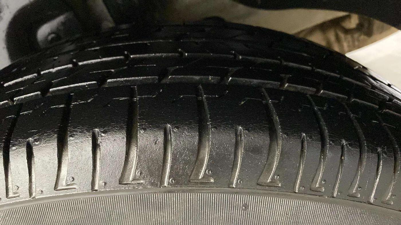 2018 Hyundai Creta SX 1.6 DIESEL, Diesel, Manual, 59,465 km, Left Rear Tyre Tread