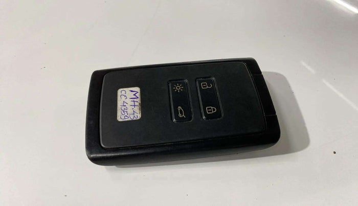 2022 Renault Kiger RXZ AMT, Petrol, Automatic, 25,564 km, Key Close Up