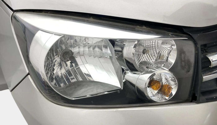 2016 Maruti Celerio VXI AMT, Petrol, Automatic, 76,726 km, Right headlight - Clamp has minor damage