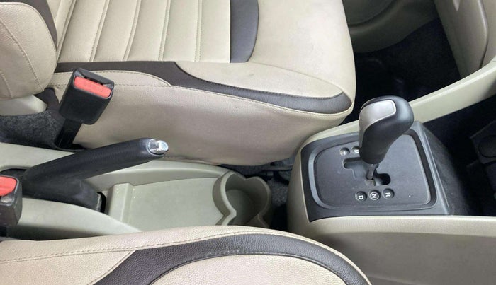 2016 Maruti Celerio VXI AMT, Petrol, Automatic, 76,726 km, Gear Lever